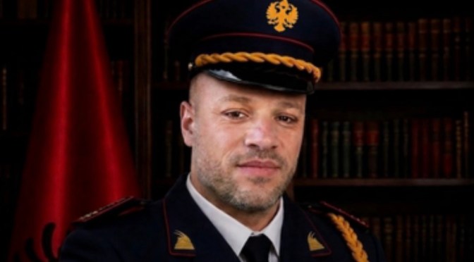Enea Mekolli, polici i vrare sot ne Korce gjate nje operacioni per kapjen e nje te shumekerkuari. Ngushellime familjes dhe Zoti ju dhente force!