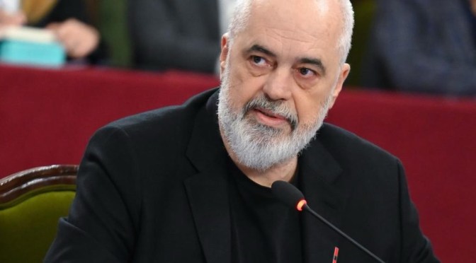 Rama për protestën: Kush nuk është me ne quhet armik, kjo është rruga drejt intolerancës dhe jo demokracisë