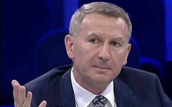 Ish-deputeti Korçar i PD: “Pas protestave fshihen neomarksistët dhe islami politik, “Rama e përdor Berishën si gogol