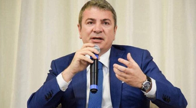 Deputeti socialist i revoltuar:”Akuzat për Aruba janë shpifje, emri im është verifikuar nga drejtësia…