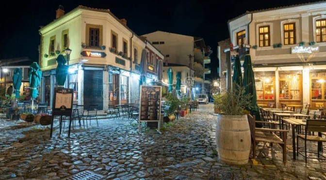Shpopullimi “gëlltit” Shqipërinë/ Korça, qarku me territorin më të boshatisur